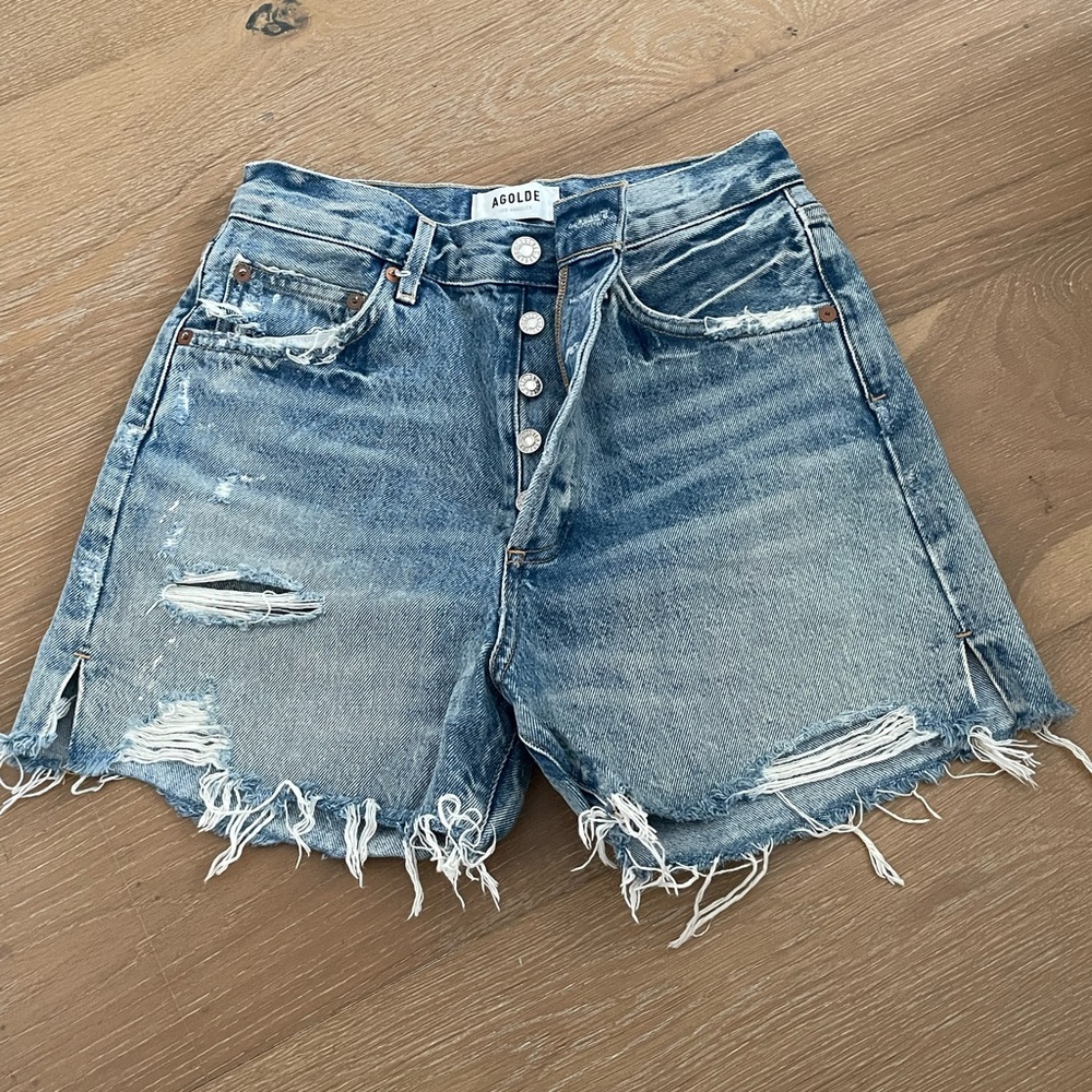Agolde Distressed Button-Front Denim Shorts - Light Blue